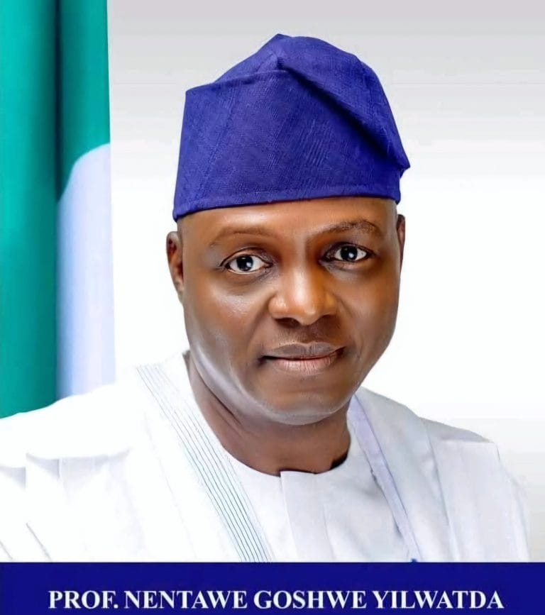 Yilwatda Urges Shekarau To Join APC Amid PDP Crisis 20250724 151820 768x867