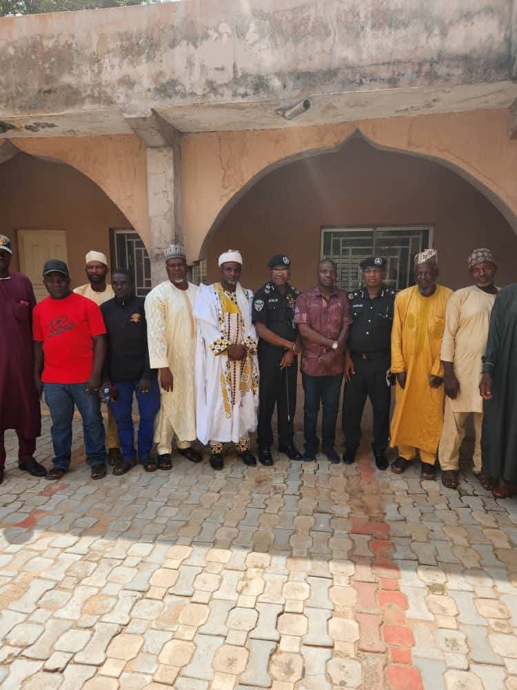 CP A.M. Bello,RECEIVES ALHAJI BASHIR SARKIN YAMMAN KANOMA AND COMMUNITY DELEGATION ON COURTESY VISIT AT THE COMMAND HEADQUARTERS GUSAU FB IMG 1781554089245