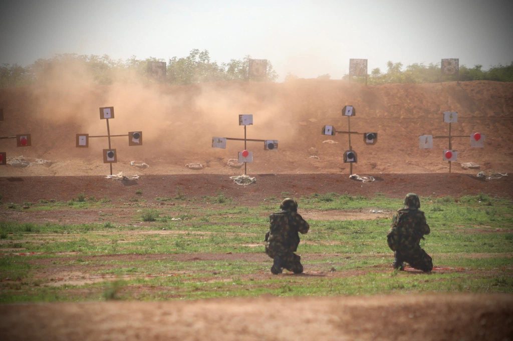 APPLY DECISIVE FORCE AGAINST THE ADVERSARY” – COAS TO GRADUATING RECRUITS FB IMG 1781811531896