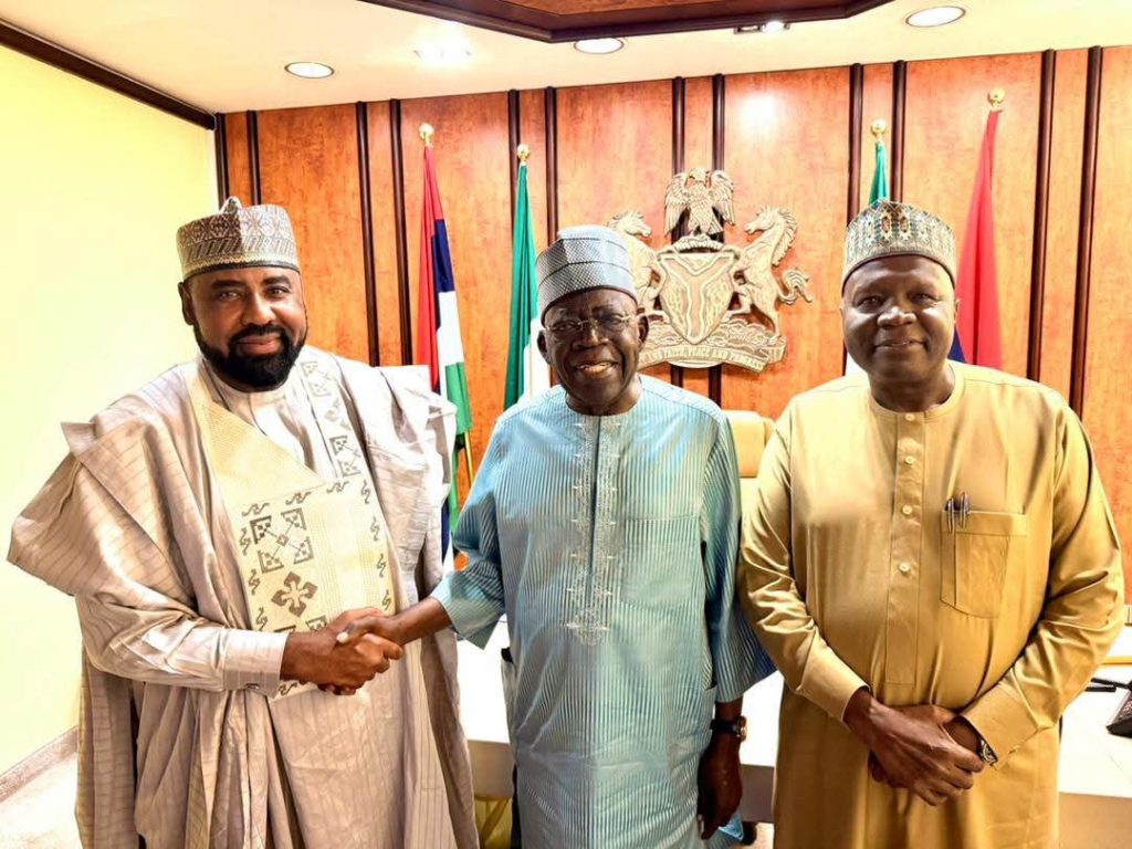 Governor Inuwa Yahaya Presents Gombe APC 2027 Flag Bearer, Dr. Gwamna to President Tinubu FB IMG 1782033874290