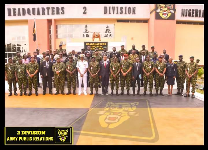 USE KNOWLEDGE GAINED TO PROFFER WORKABLE SOLUTIONS TO SECURITY CHALLENGES – GOC 2 DIVISION CHARGES DEFENCE INTELLIGENCE COLLEGE PARTICIPANTS FB IMG 1787897212918