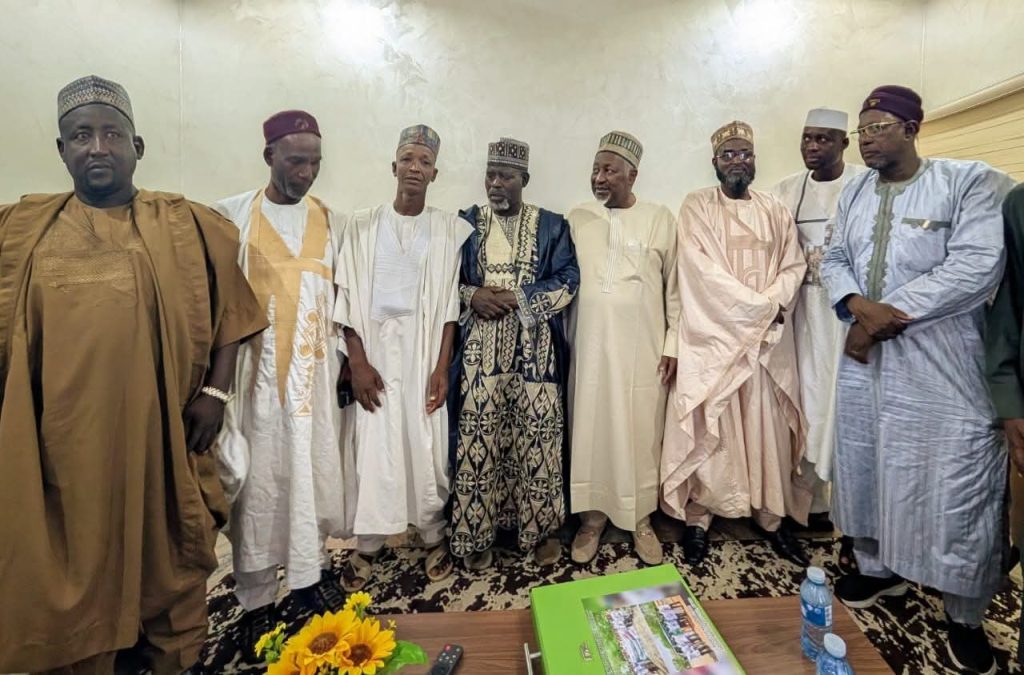 Zaben 2027 : Shugabannin Fulani sun goyi bayan sake zaɓen Tinubu FB IMG