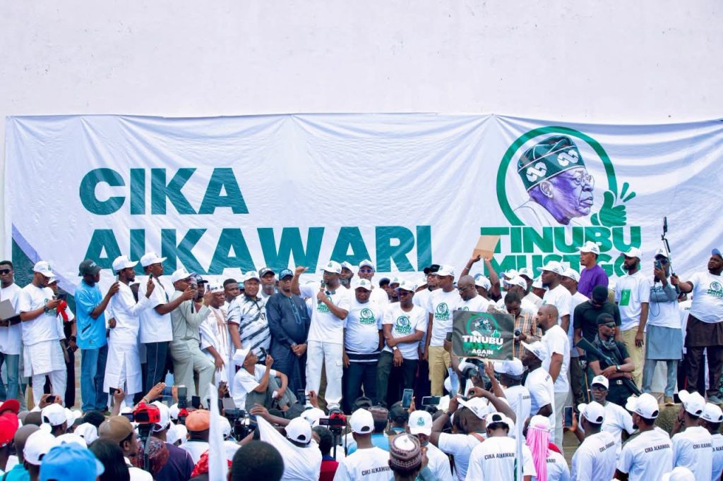Yola ta Dauki harami Yayin Da Dubban Magoya Bayan Tinubu Suka Gudanar Gangamin ‘Tinubu Must Go Again 2027’ a Jihar Atiku FB IMG