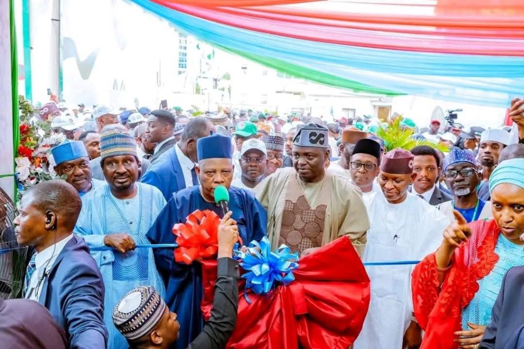 Mataimakin Shugaban kasa,Kashim Shettima ya jagoranci ƙaddamar da ofishin yaƙin neman zaɓe na Arewa for Asiwaju (A4A) FB IMG