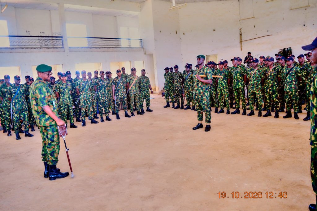 COMD 3 BRIGADE VISITS 97 INFANTRY BATTALION IN KADUNA, ENGAGES TRADITIONAL RULERS FB IMG