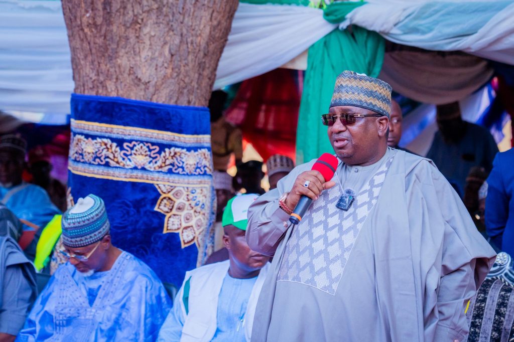 GOV IDRIS BIDS FAREWELL TO FIRST BATCH OF KEBBI PILGRIMS, AIRLIFTED TO SAUDI ARABIA IMG 20260504 WA0008